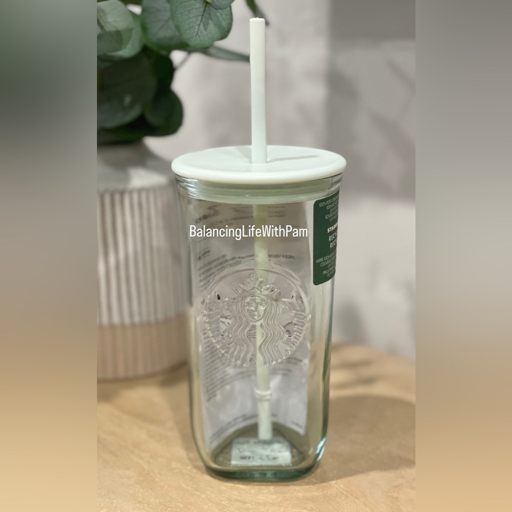 ✨ Starbucks NWT 2023 Recycled Glass Core Mint Triangle Cold Cup Tumbler 💚